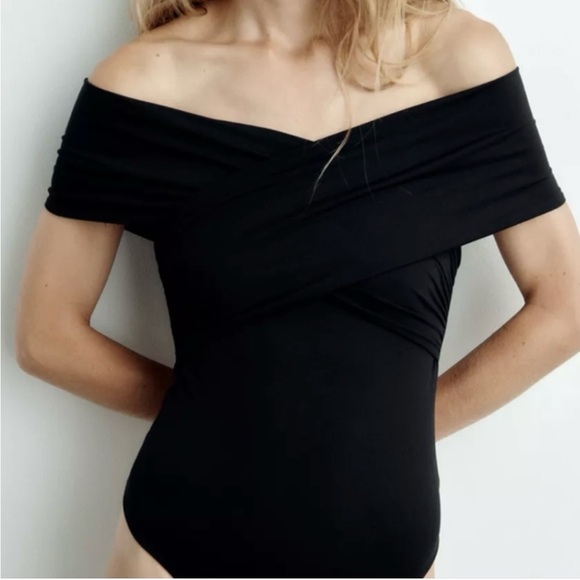 Zara Off the shoulder bodysuit - Picture 3 of 6